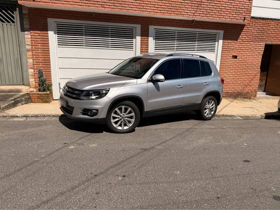 VOLKSWAGEN TIGUAN 2.0 TSI 16V TURBO GASOLINA 4P TIPTRONIC VOLKSWAGEN TIGUAN 2.0 TSI 16V TURBO GASOLINA 4P TIPTRONIC